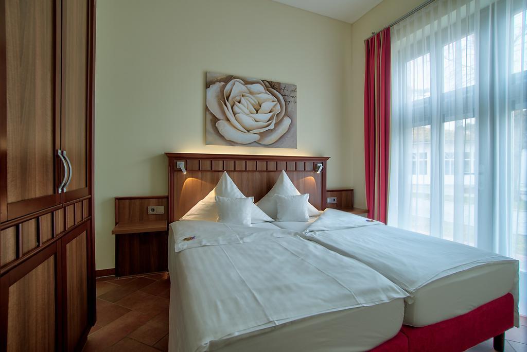 Waldhotel Graal-Mueritz Buitenkant foto